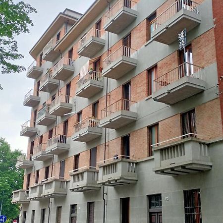 Casa Porta Susa Турин Экстерьер фото